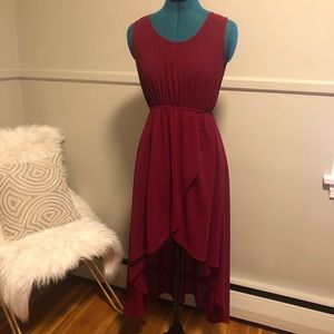 High-Low sleeveless dress